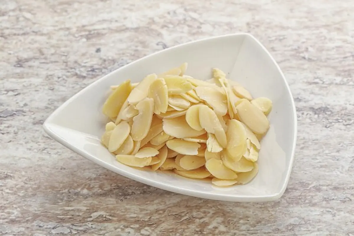 Trik Mengolah Almond Slice untuk Topping yang Sempurna dan Lezat