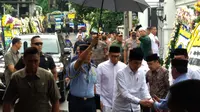 Jokowi Melayat ke Rumah Duka Gus Sholah (Liputan6/Putu Merta)