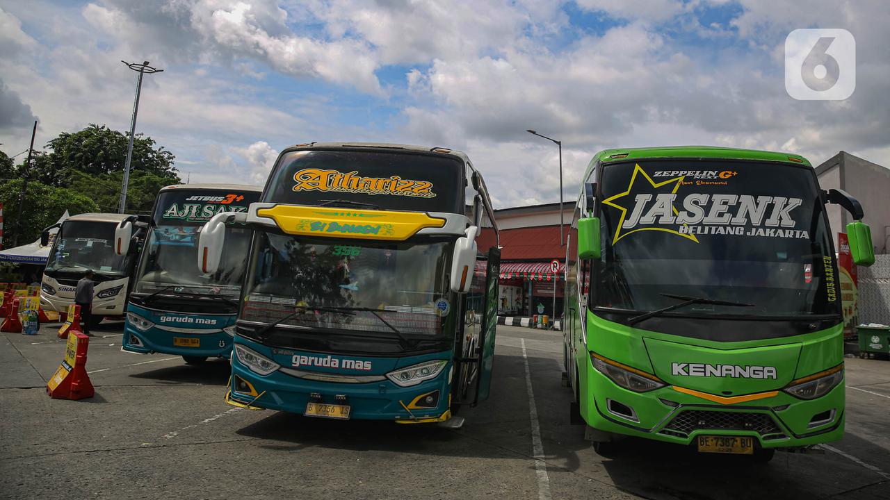 6,54 Juta Orang Diprediksi Gunakan Bus Saat Mudik Nataru 2024/2025