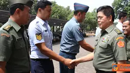 Asops Panglima TNI Lepas Kontingen Bola Voli Putra 