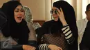 Risty Tagor saat berada di ruang  sidang Pengadilan Agama Jaksel, Kamis (28/1/2016). Dalam kesempatan itu terungkap bahwa Risty tak lagi menganggap Stuart Collin sebagai suaminya karena sudah 3 bulan tak dinafkahi. (Liputan6.com/Herman Zakharia)