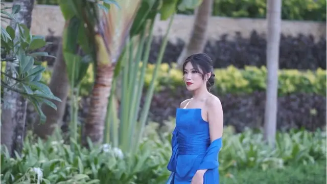 Gaya Winona Delany Calon Menantu Hotman Paris. [@wdtandra]