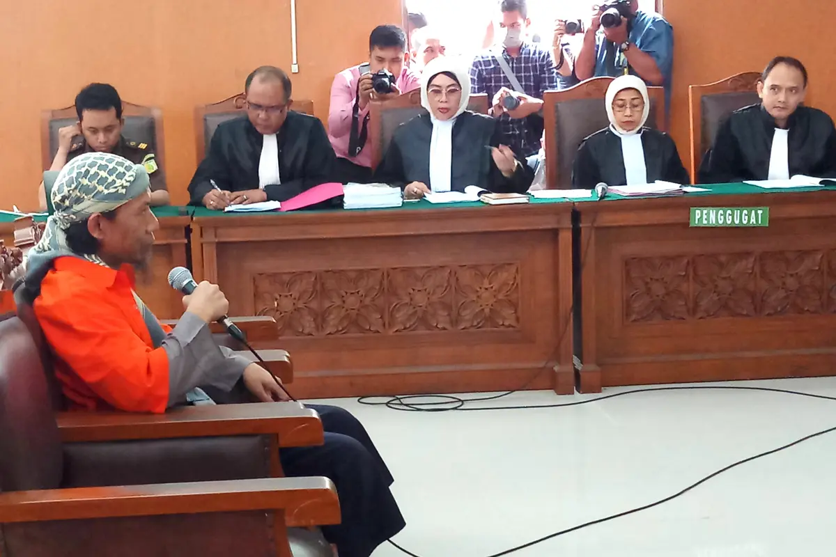 Terdakwa kasus bom Thamrin Oman Rochman alias Aman Abdurrahman alias Abu Sulaiman