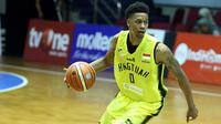 Pebasket Amerika Serikat, Bryquis Perine, gagal memperkuat Hang Tuah di sisa sesi Indonesia Basketball League (IBL) 2018-2019 karena kelebihan tinggi. (dok. Hang Tuah)