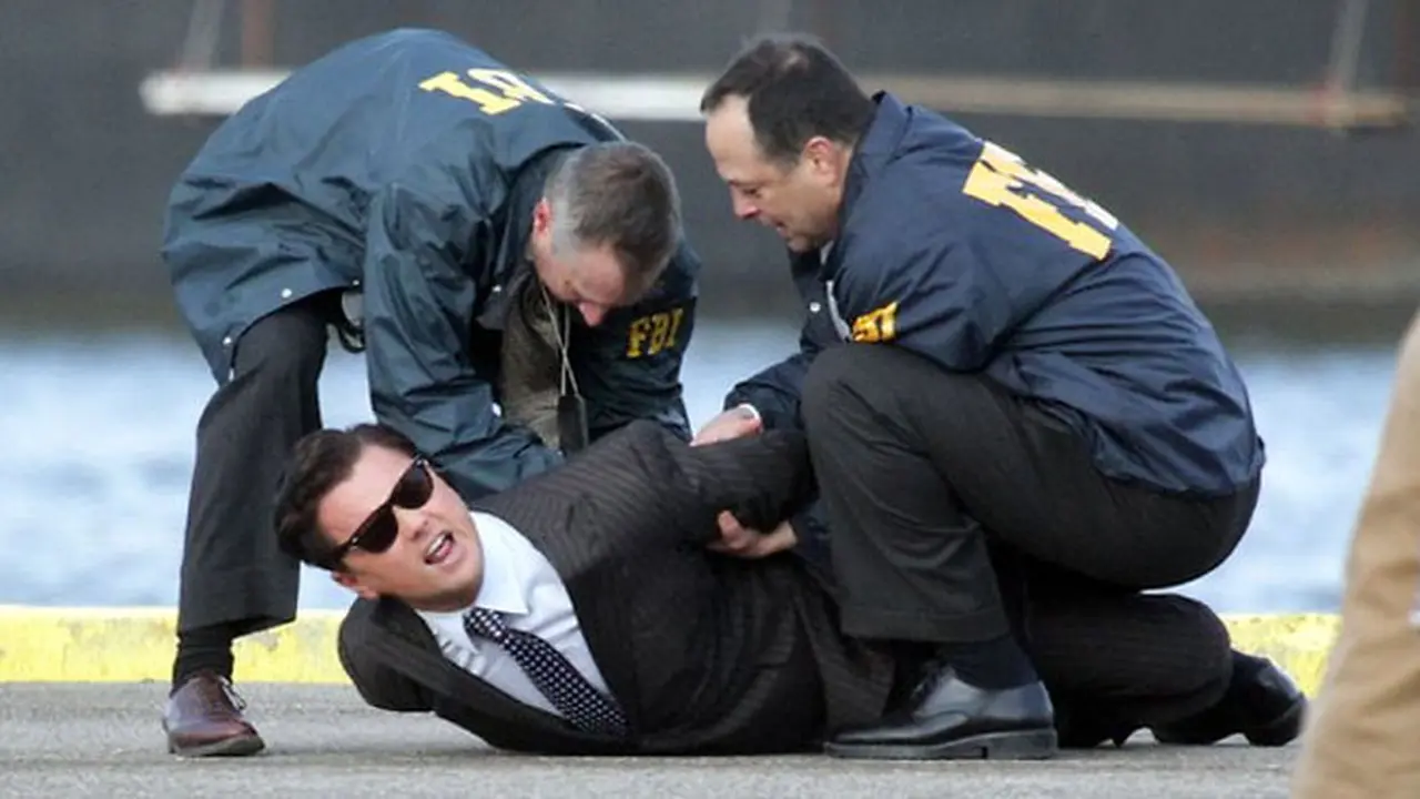 the-wolf-of-wall-street-131128b.jpg