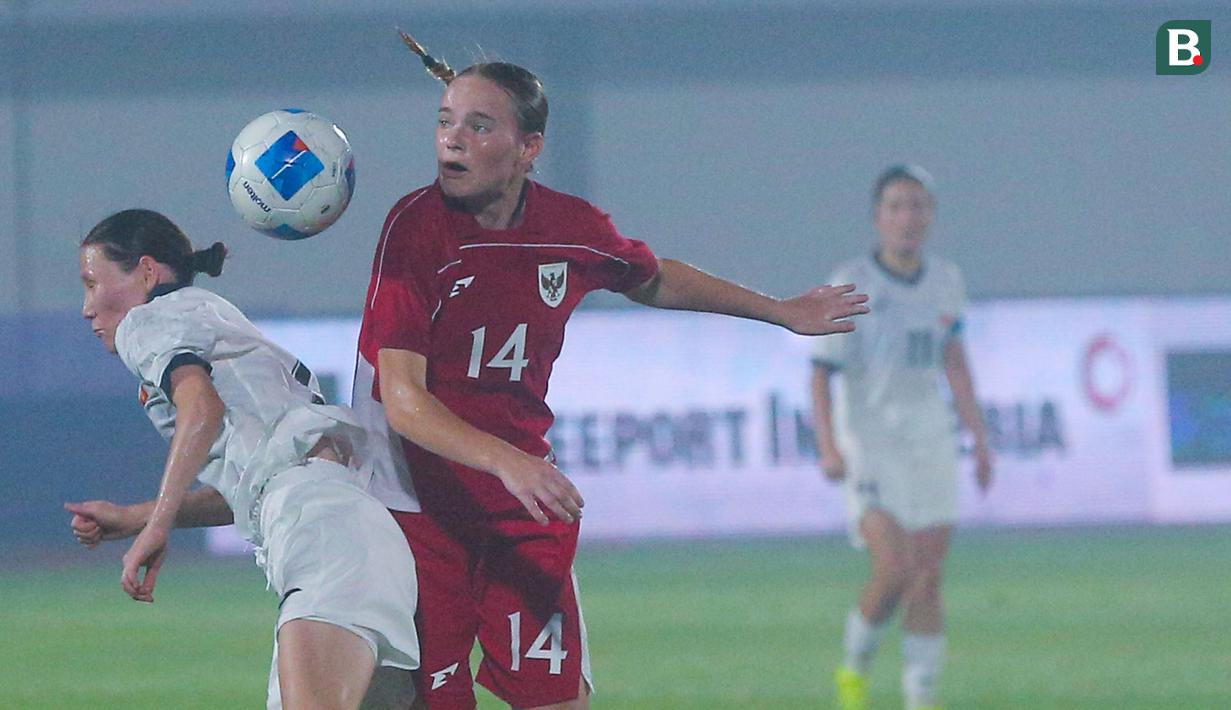 Timnas Indonesia Putri memulai perjalanan di Grup D Kualifikasi Piala Asia Putri 2026 dengan meraih kemenangan 1-0 atas Timnas Kirgistan. (Bola.com/M Iqbal Ichsan)