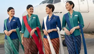 Potret Seragam Baru Pramugari Garuda Indonesia Rancangan Obin, Sematkan Motif Lereng Penuh Makna