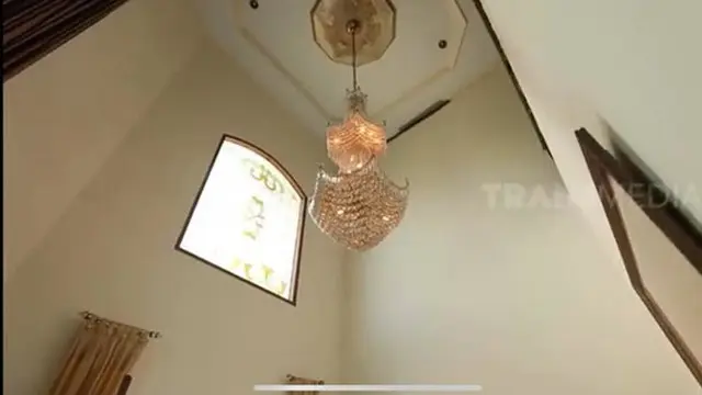 Rumah Mewah Irma Darmawangsa