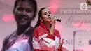 Penyanyi, Raisa saat tampil dalam acara "Greysia Polii: Testimonial Day" di Istora Senayan Jakarta, Minggu (12/6/2022). Raisa tampil membawakan tiga buah lagu diantaranya, Could It Be. (Liputan6.com/Helmi Fithriansyah)