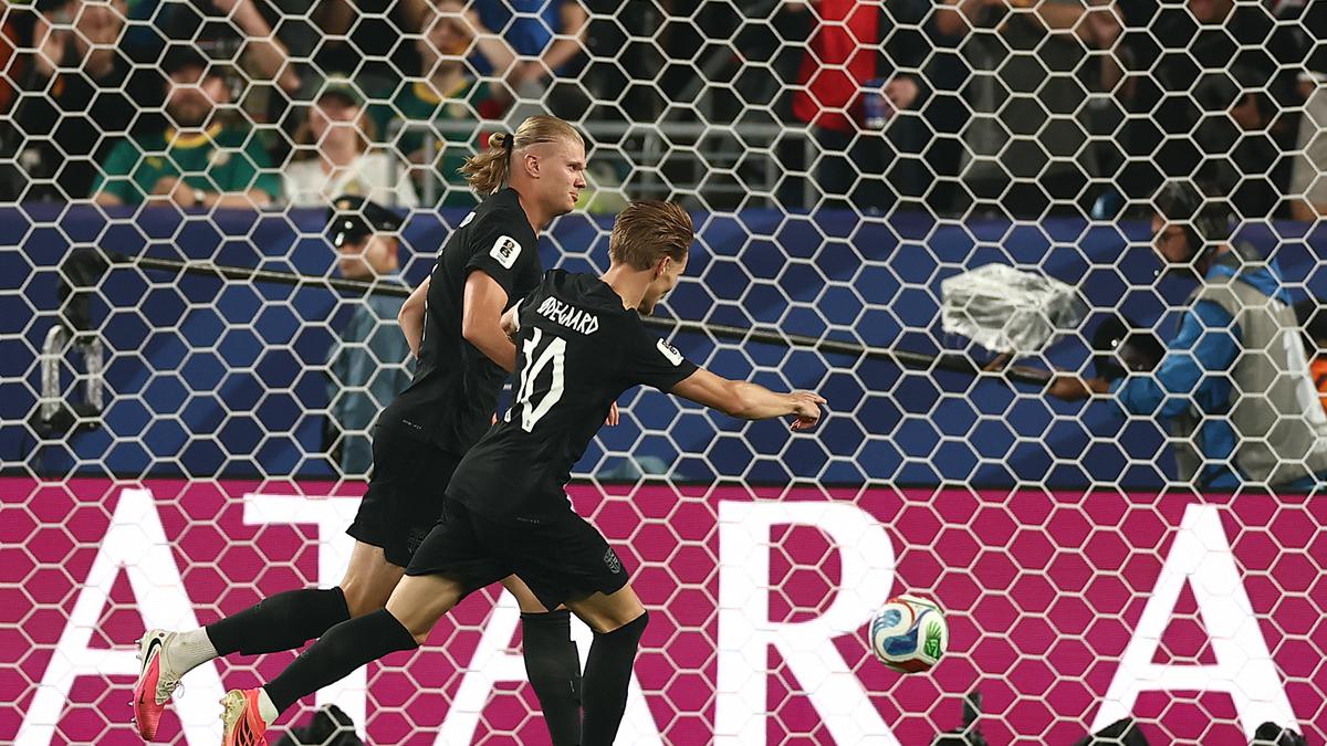 Haaland 2 Gol, Norwegia Bekuk Senegal Raih Tiket 32 Besar Piala Dunia 2026