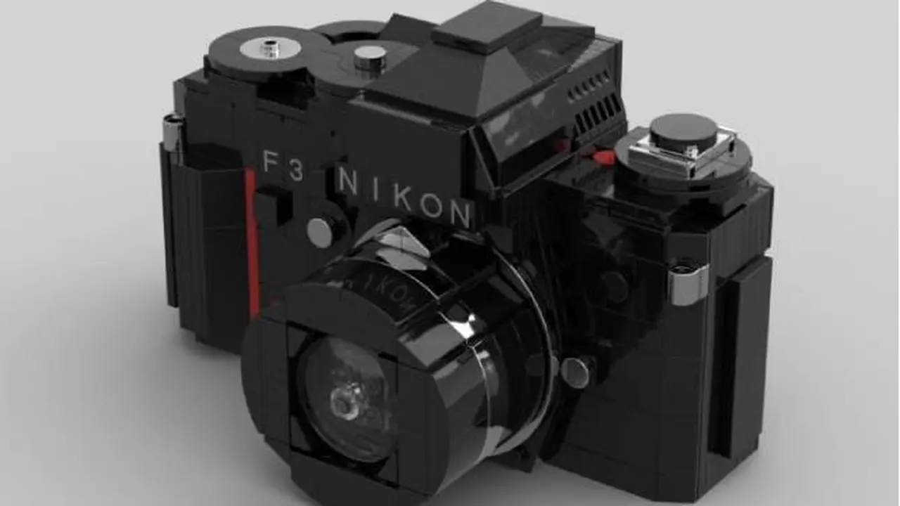 549 Kepingan Lego Disulap Jadi Kamera Nikon F3