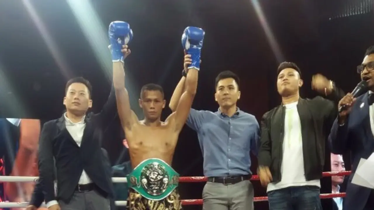 Petinju Marinir Indonesia Menang TKO di Malaysia