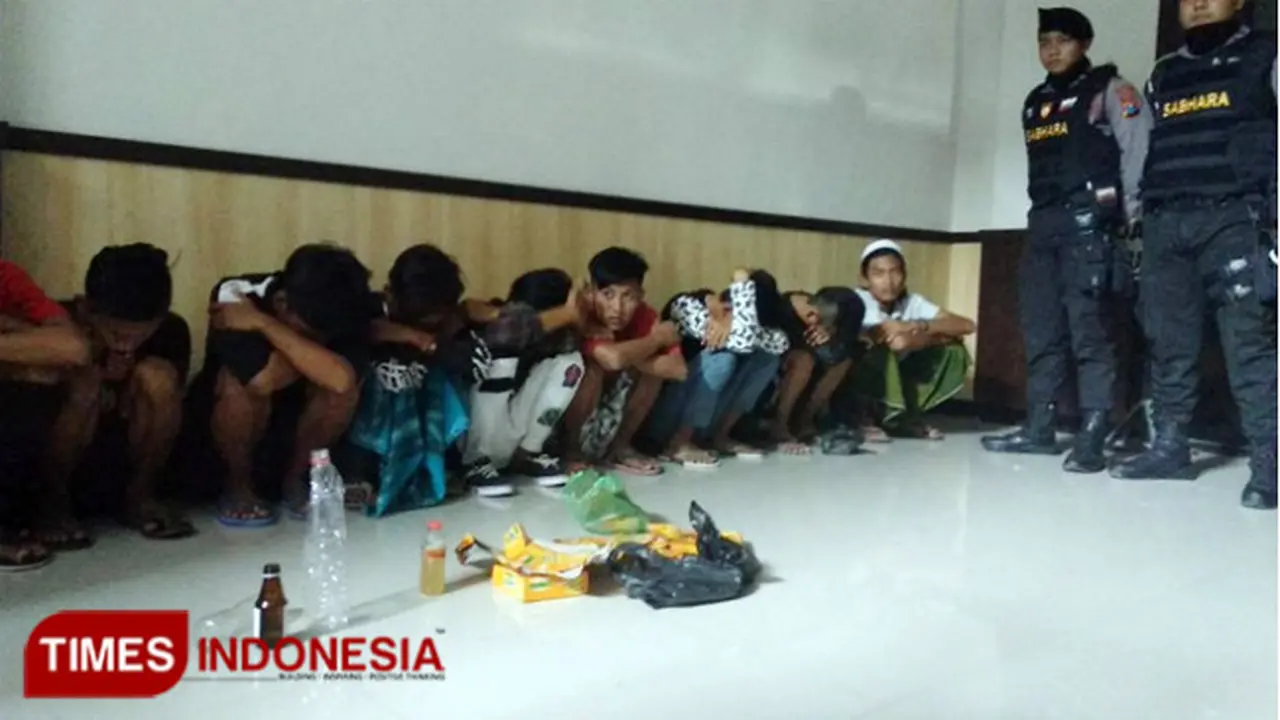 Belasan Santri di Probolinggo Teler Obat Batuk