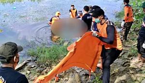 Penemuan mayat laki-laki yang mengapung di Embung Terpus, Desa Beketel, Kecamatan Kayen, Kabupaten Pati, Jawa Tengah. (Istimewa)