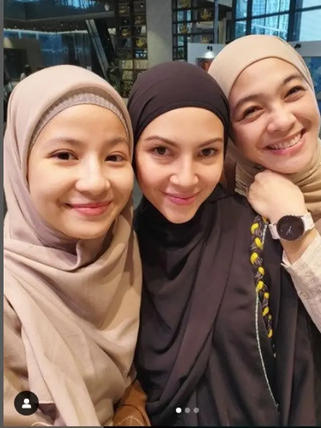 Momen Natasha Rizky kumpul bareng Ratna Galih dan Dian Ayu Lestari (Foto: Instagram ratnagalih)