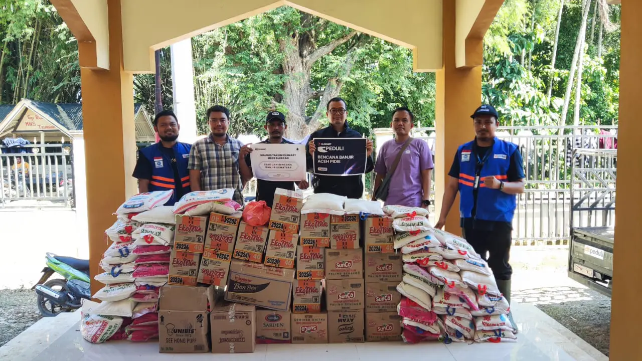 Banjir dan Longsor Putus Akses, XLSMART Pastikan Komunikasi Tetap Hidup untuk Warga Sumatra
