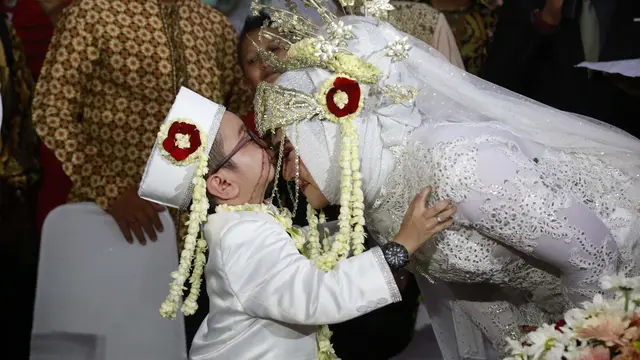 [Bintang] Daus Mini dan Selviana Hana Wijaya