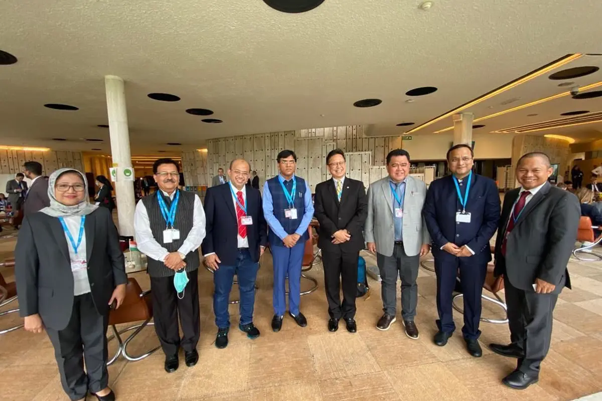 Pertemuan Ketua PB IDI dan Menteri Kesehatan RI dalam World Health Assembly di Jenewa, Swiss.
