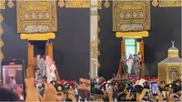 Momen langka detik-detik pintu Ka'bah dibuka selepas Subuh. (Sumber: TikTok/@skinelle_hq)