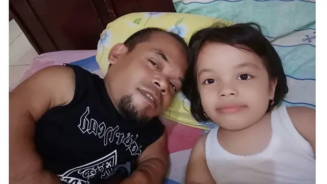 5 Momen Keakraban Ucok Baba Bareng Anak Bungsunya, Kompak Banget