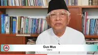 Gus Mus yang juga pengasuh Pondok Pesantren Raudlatut Thalibin, Leteh, Rembang dan menjadi Rais Syuriah PBNU. (Liputan6.com/Muhammad Radityo Priyasmoro)