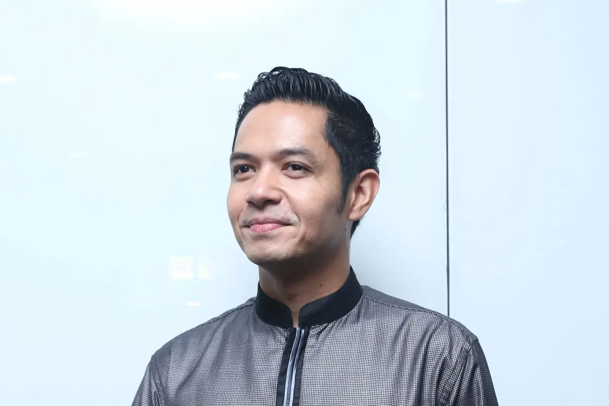Dude Harlino