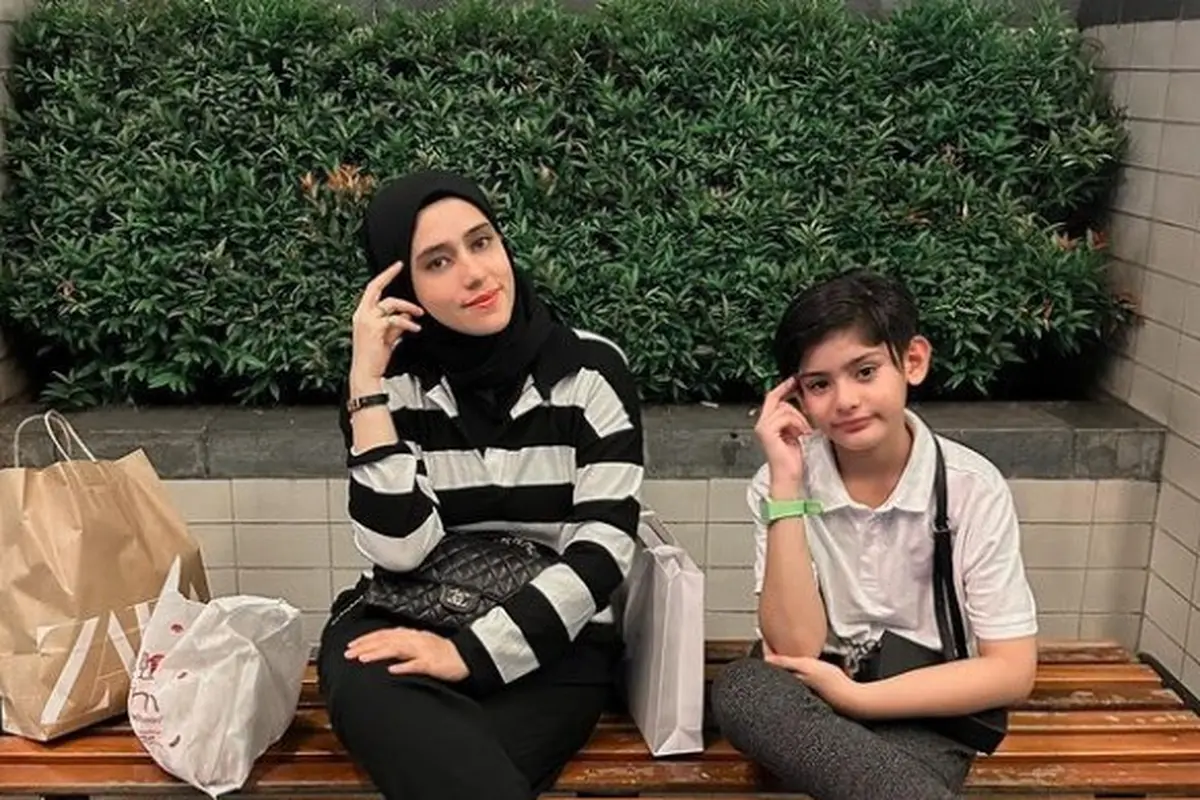 Potret Fairuz A Rafiq dan anak (Sumber:Instagram/fairuzarafiq dan Instagram/kingfaazarafiqasli)