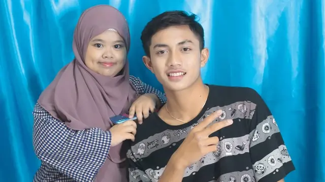 6 Potret Kebersamaan Kekeyi dan Mikko, Teman Curhatnya