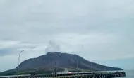 Gunung Ruang di Kecamatan Tagulandang, Kabupaten Kepulauan Sitaro, Sulut.