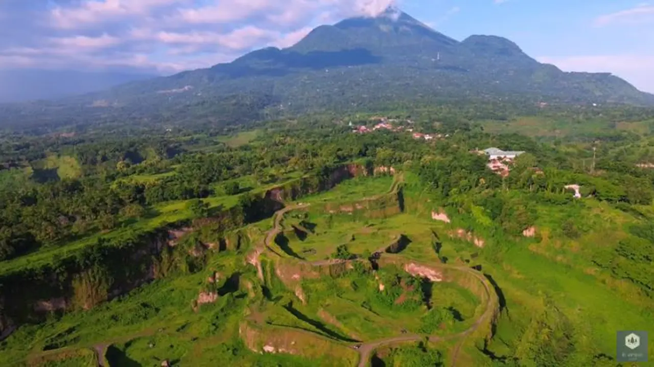 Pesona Lembah Diyeng Gempol, Pasuruan, Jawa Timur. (Foto: YT ID Santoso)