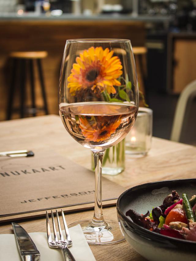 [Fimela] Ilustrasi Restoran