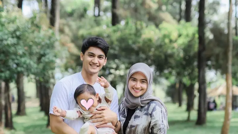 Sudah Punya Anak, Ini 6 Potret Keluarga Vicky Kalea 'Love Story the Series'