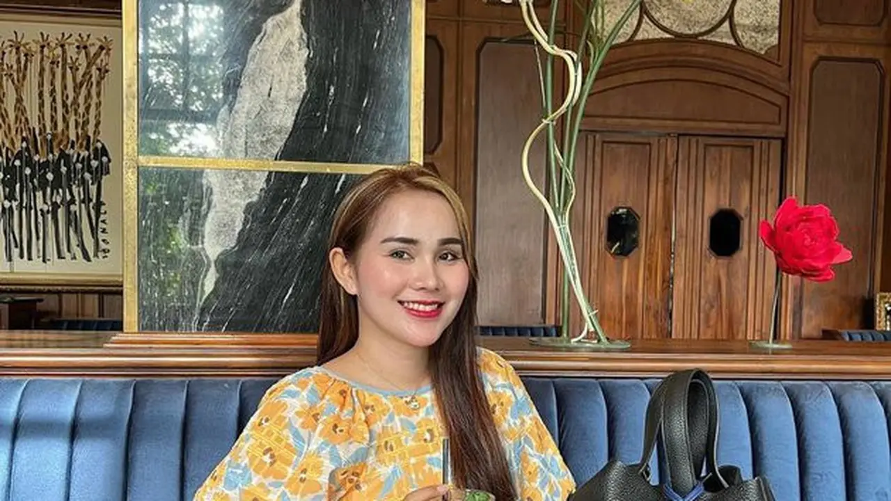 Ramai Dituding Jadi 'Mami Simpanan' Rizky Billar, Ini 6 Potret Isa Zega yang Baru Beri Klarifikasi