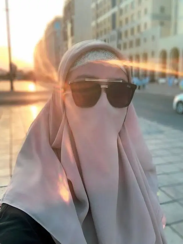 6 Potret Terbaru Nuri Shaden yang Kini Terjun di Dunia Politik