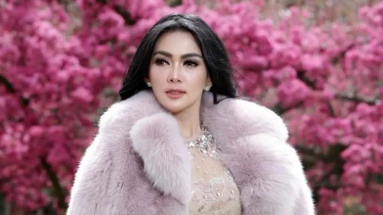[Bintang] Syahrini