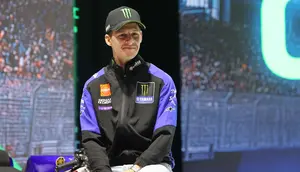 MotoGP Mandalika: Fabio Quartararo Terjatuh di Gravel, Keselamatan Sirkuit Kembali Disorot