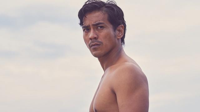 7 Potret Dian Sidik, Tetap Kekar dan Awet Muda Meski Sudah Kepala Empat