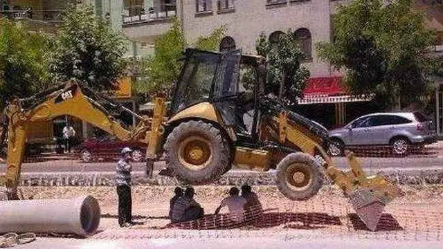 Ini Tingkah Nyeleneh yang Bisa Kamu Lakukan Kalo Lagi Kepanasan