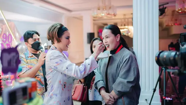 6 Momen Ulang Tahun Nikita Mirzani ke-36, Dihadiri Lucinta Luna dan Denise