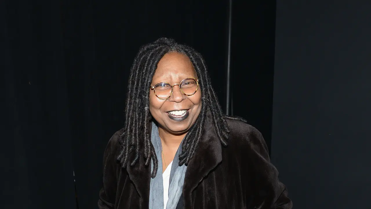 [Bintang] Whoopi Goldberg
