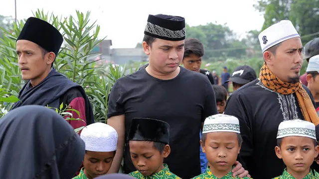[Bintang] Billy Syahputra
