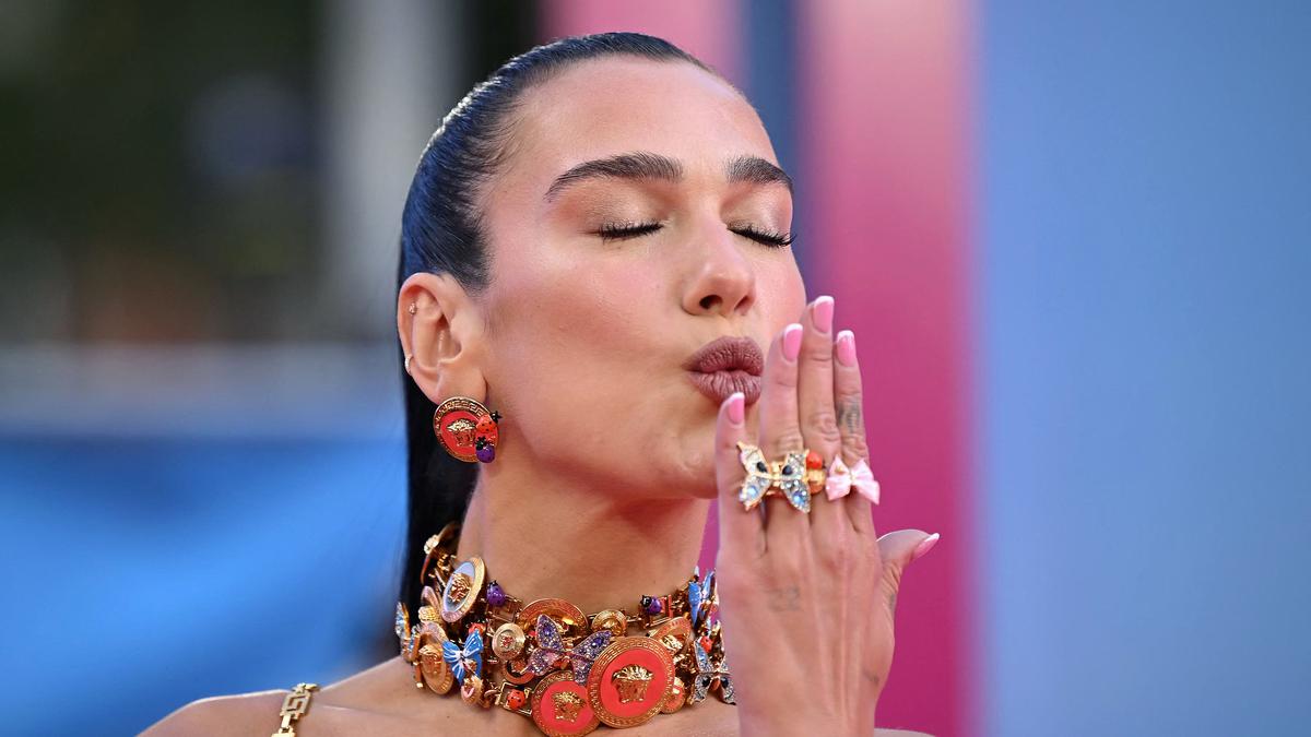 Lirik Lagu Houdini - Dua Lipa - Ragam Bola.com