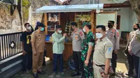 Gerobak baru dari Kapolres Nganjuk untuk Ngatiran. (Liputan6.com/ ist)