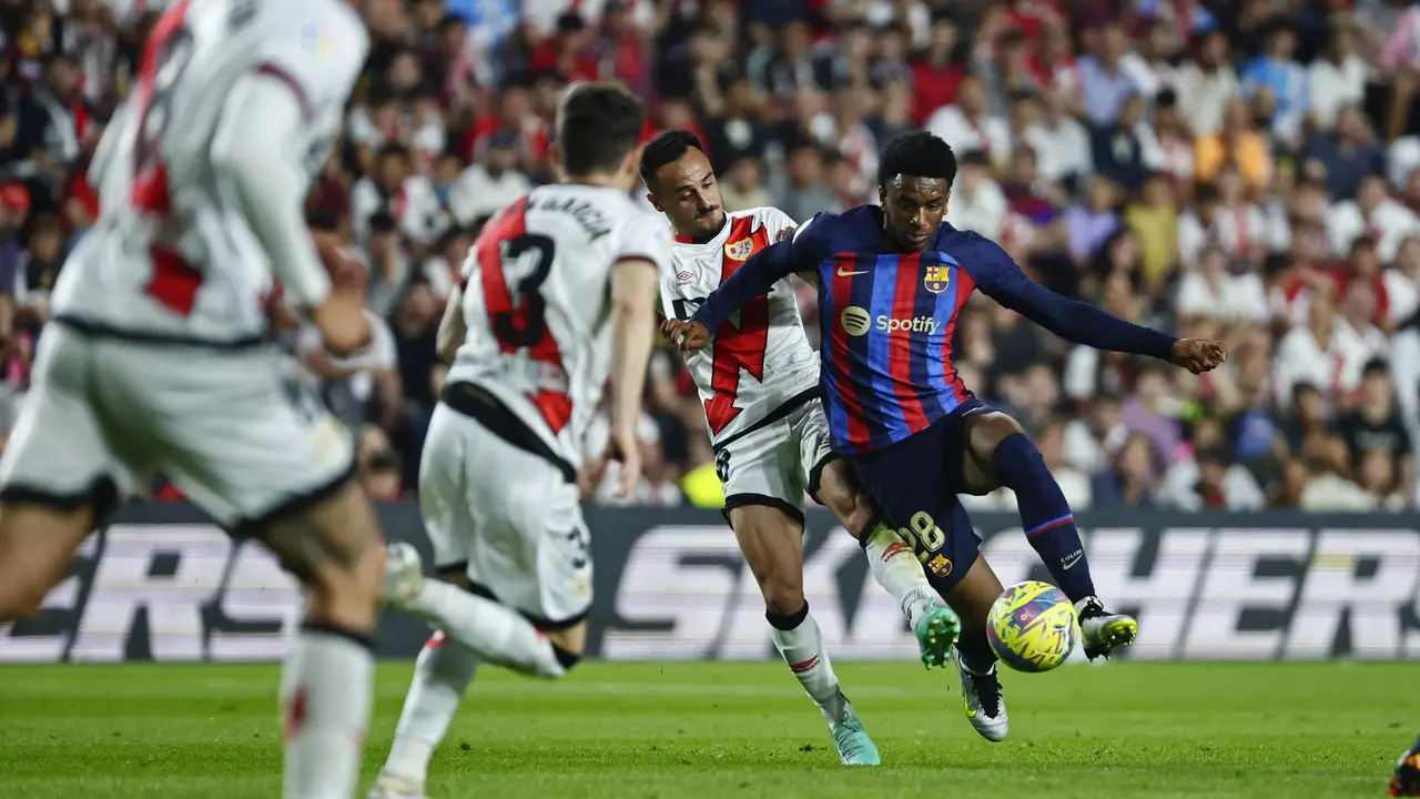 Foto: Ikuti Jejak Real Madrid, Barcelona Tumbang di Markas Rayo Vallecano