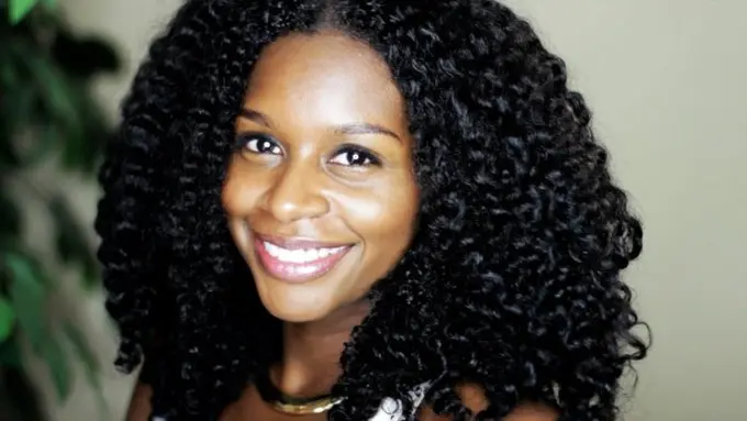 7 Natural Hair Guru di Instagram yang Menginspirasi