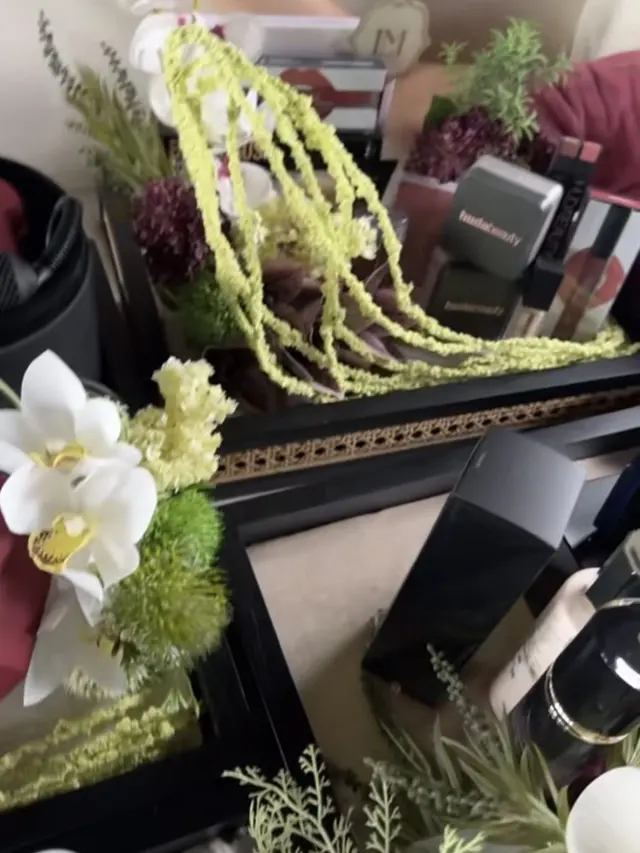 Seserahan Luna Maya di hari pernikahan. [@lunamaya]