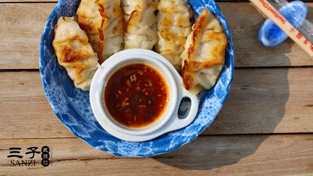 Sanzi Claypot