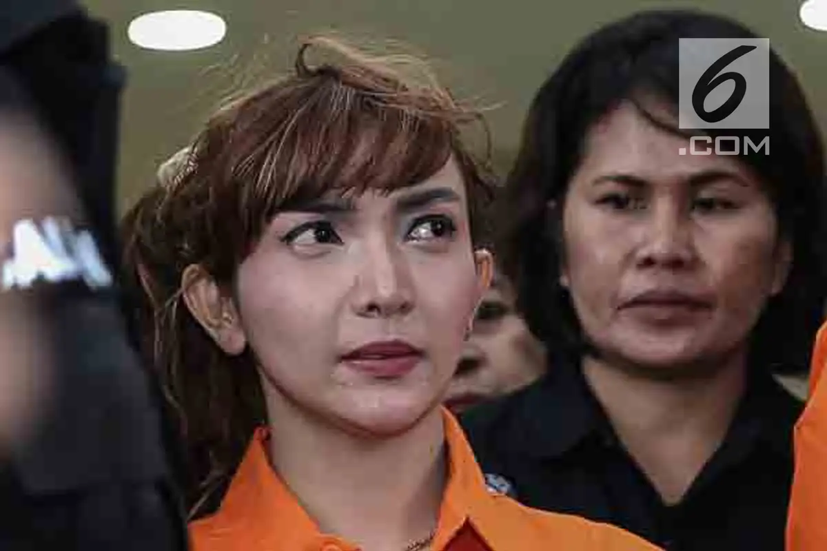 Roro Fitria