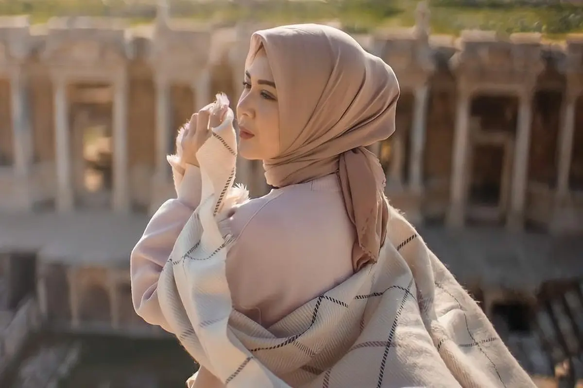 7 Potret Liburan Kesha Ratuliu dan Suami di Turki, Jadi Honeymoon Kedua