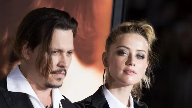 [Bintang] Johnny Depp - Amber Heard